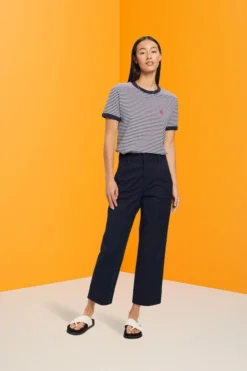 ESPRIT Gestreiftes Baumwoll-T-Shirt Mit Stickmotiv -Esprit Geschäft 023CC1K321 401 15