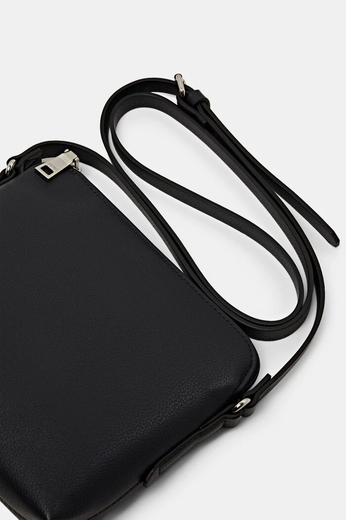 ESPRIT Kleine Schultertasche In Lederoptik 6 ESPRIT Kleine Schultertasche In Lederoptik – Bild 6