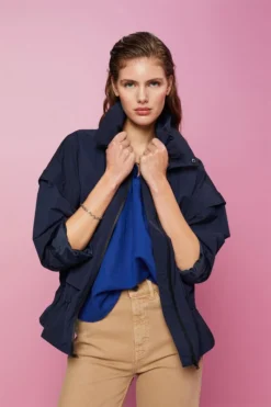 ESPRIT Ärmellos Bluse Aus Einem Leinenmix -Esprit Geschäft 033CC1F315 415 13