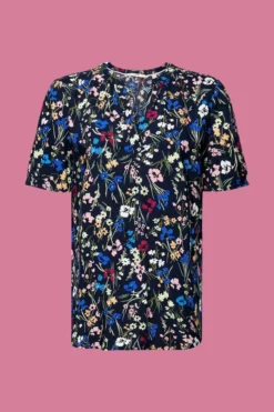 ESPRIT Florale Bluse Mit Geschlitztem Ausschnitt 13 ESPRIT Florale Bluse Mit Geschlitztem Ausschnitt -Esprit Geschäft 033EE1F321 400 20