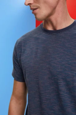 ESPRIT T-Shirt Mit Feinen Streifen 8 ESPRIT T-Shirt Mit Feinen Streifen -Esprit Geschäft 033EE2K329 402 16