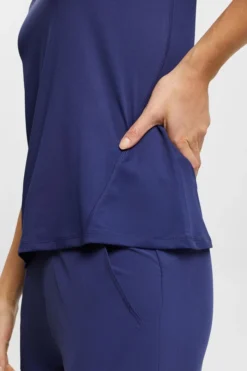 ESPRIT Active Sport-T-Shirt Mit V-Ausschnitt -Esprit Geschäft 033EI1K301 404 16