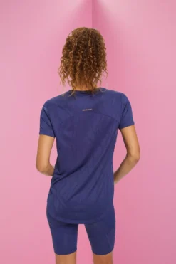 ESPRIT Atmungsaktives T-Shirt -Esprit Geschäft 033EI1K306 404 11