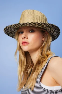 ESPRIT Hats/Caps -Esprit Geschäft 043EA1P310 001 37