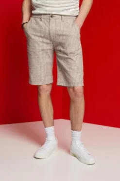 ESPRIT Gestreifte Chino-Shorts, Baumwoll-Leinen-Mix