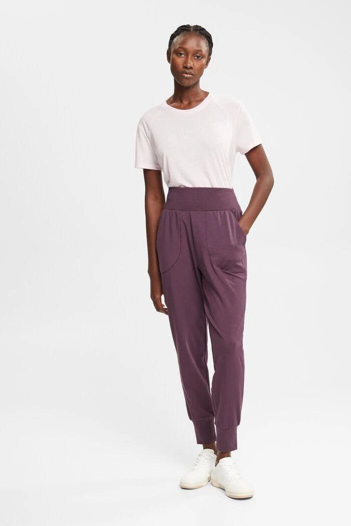 ESPRIT Active T-Shirt, LENZING™ ECOVERO™ 2 ESPRIT Active T-Shirt, LENZING™ ECOVERO™ – Bild 2